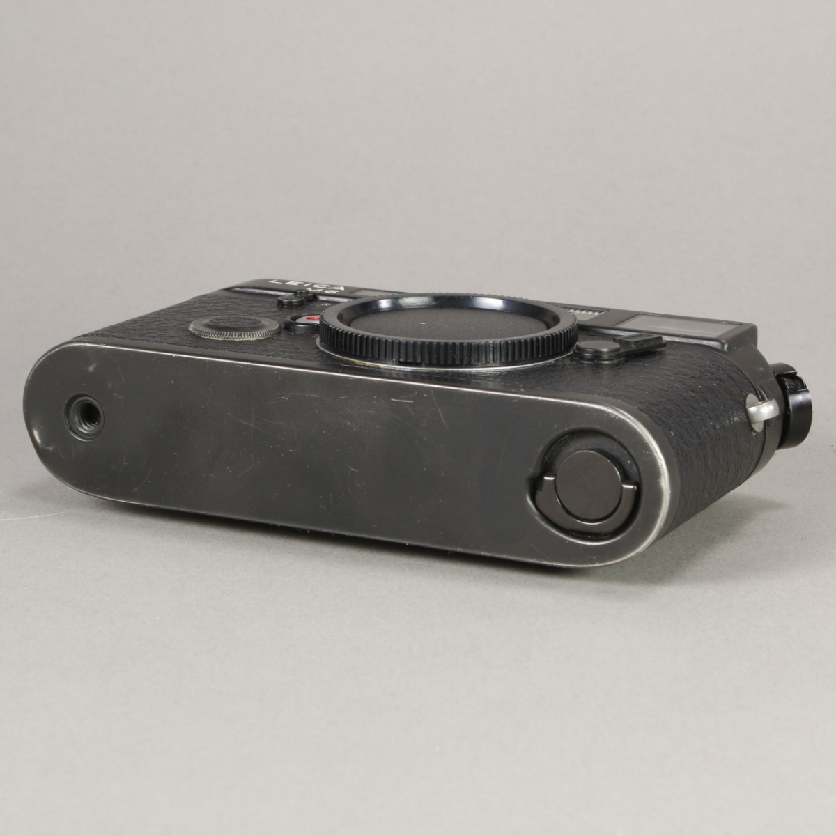 Leica M6 Classic Camera - Black Chrome