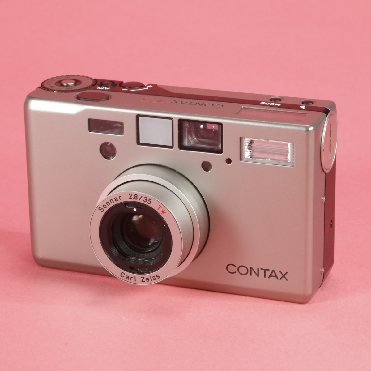 CONTAX　t3 Amazon.com : CONTAX T3 Black Titan 35mm Point & Shoot Film