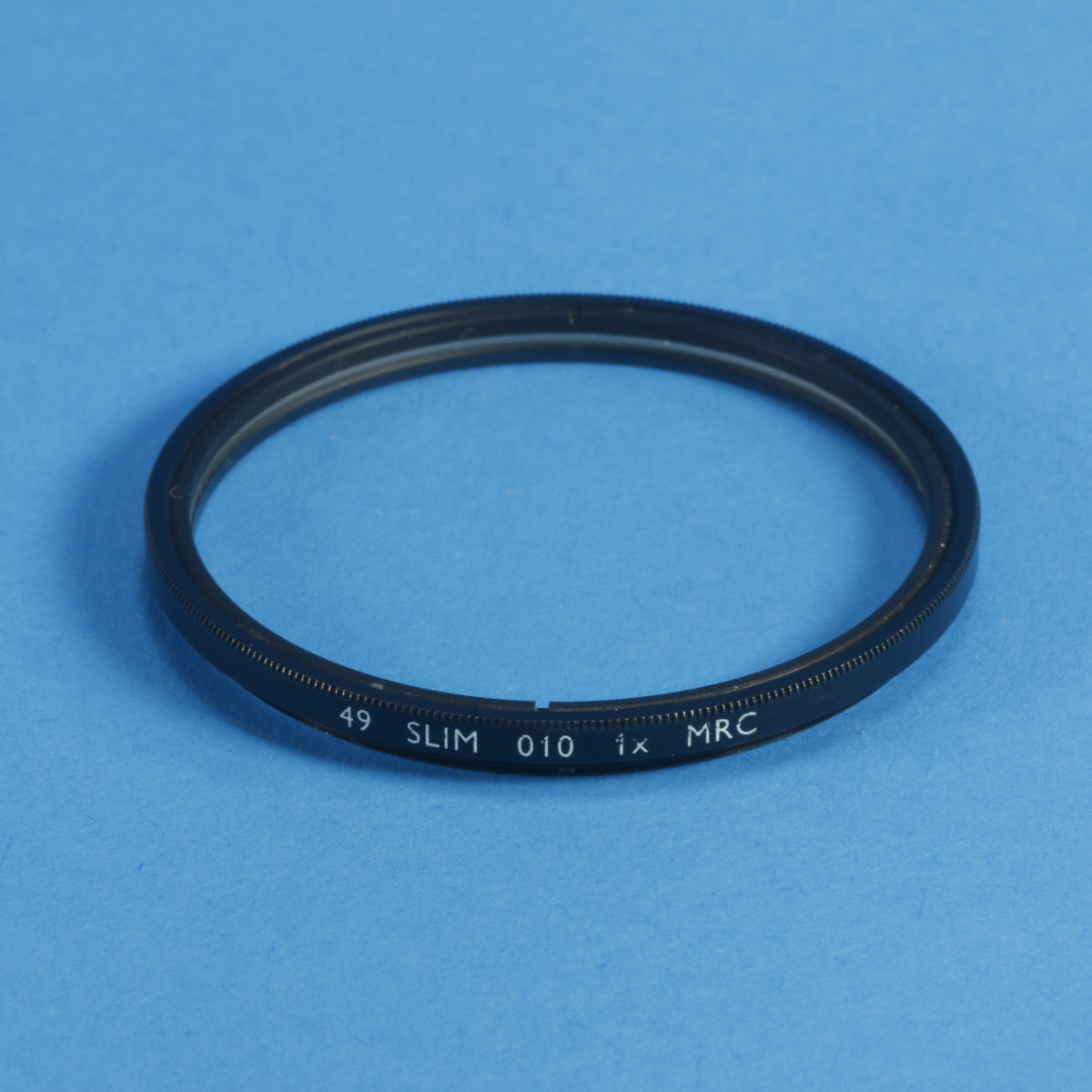 B+W UV-Haze Slim MRC Filter - 49mm