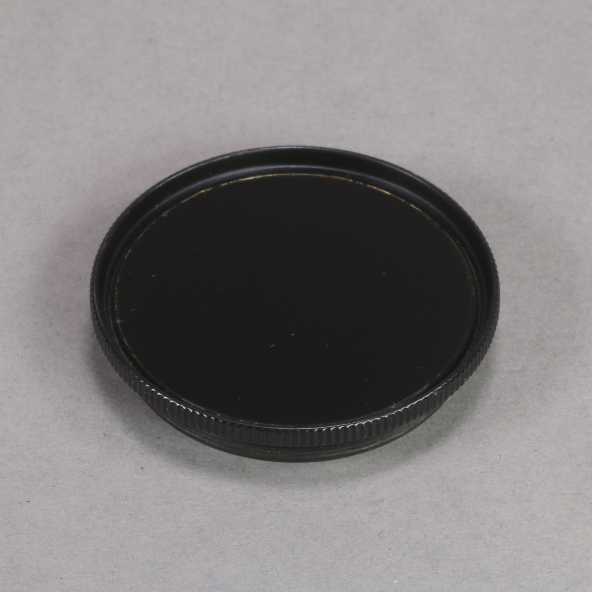 Leica Dark Red (Rd.) Filter for 5cm f2 Summitar Lens