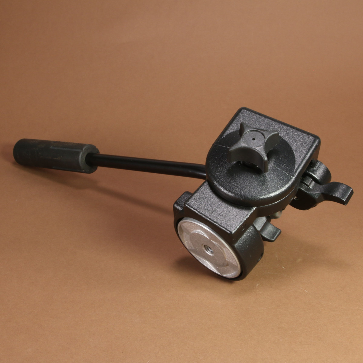 Bogen 3130 Micro Fluid Tripod Head