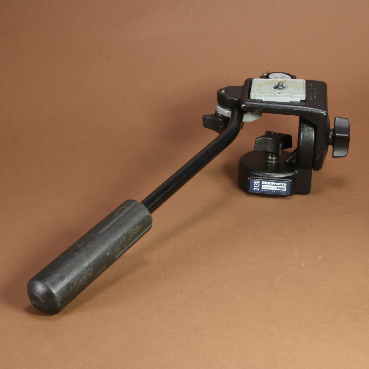 Bogen 3130 Micro Fluid Tripod Head