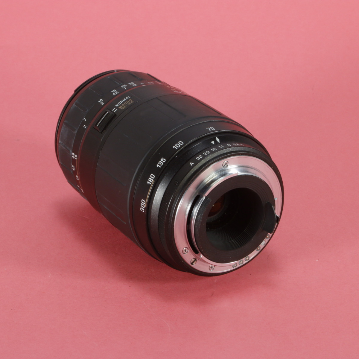 Tamron 70-300mm f4-5.6 LD Tele-Macro 1:2 PK-AF Lens