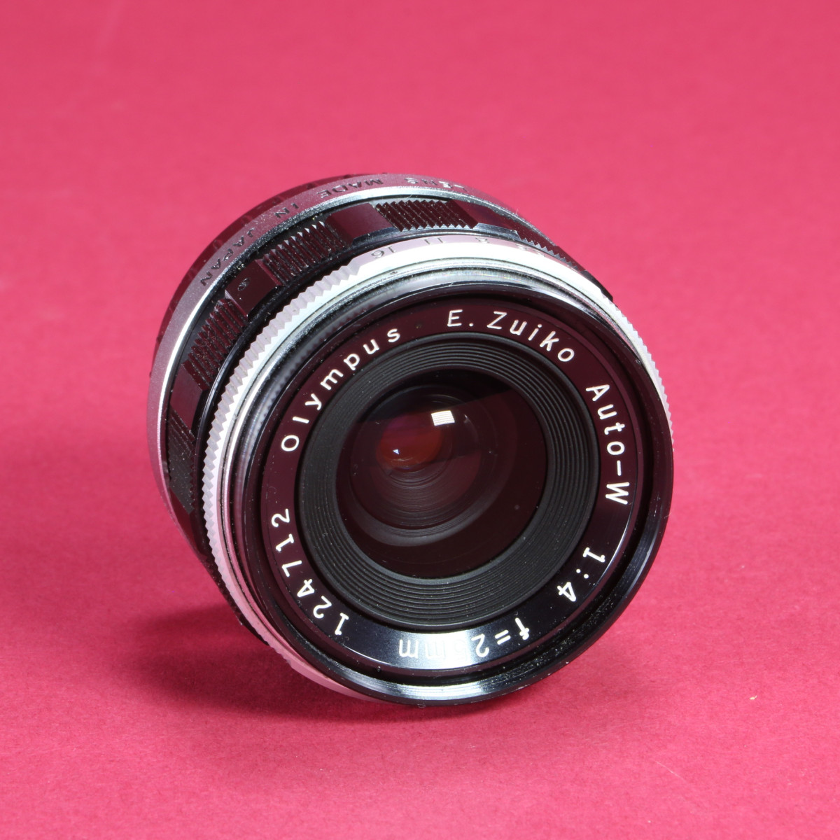 オリンパス E. Zuiko Auto-W 25mm F4 Lens 5581 Shop : Buy Olympus 25mm F4 E. Zuiko Autow Lens for Olympus