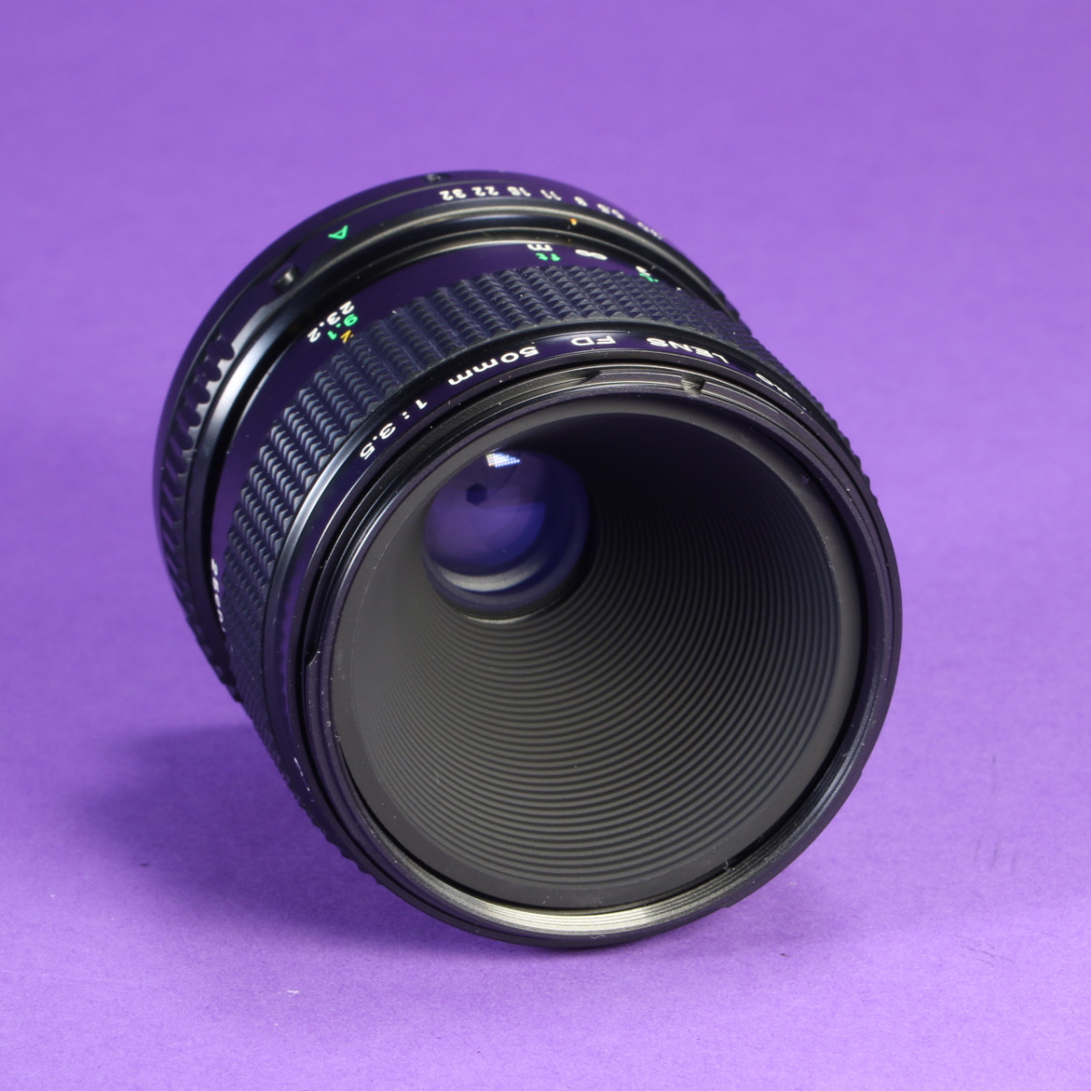 CANON MACRO FD F3.5/50mm MFレンズ  L16 Canon 50mm f3.5 Macro Lens for FD | Blue Moon Camera