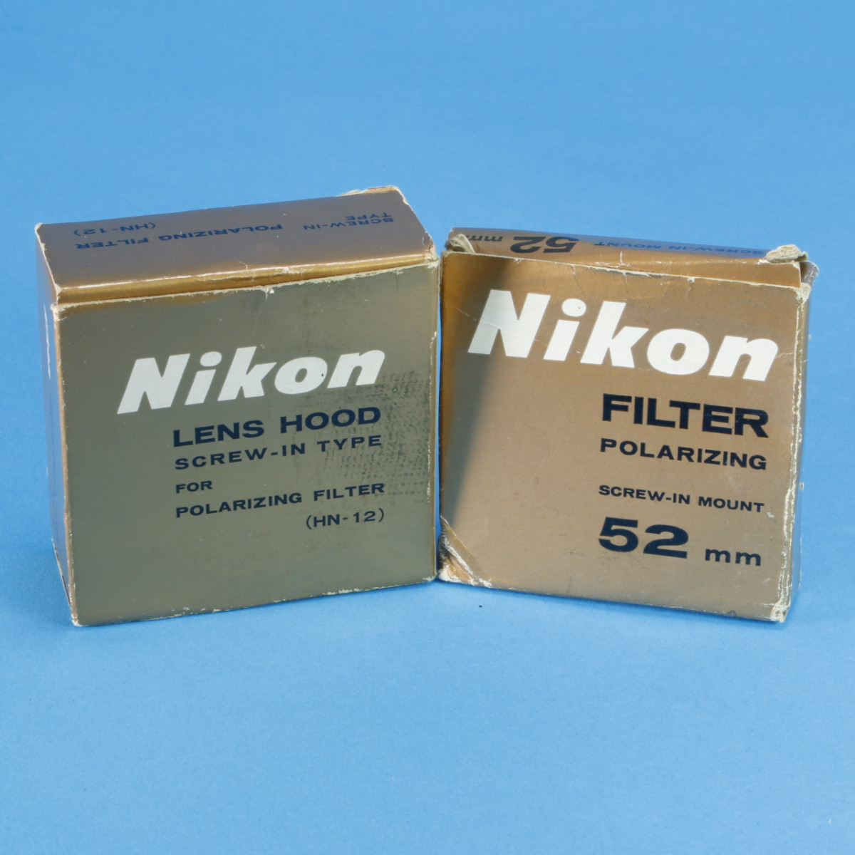 Nikon 52mm Polarizing Filter with HN-12 Lens Hood