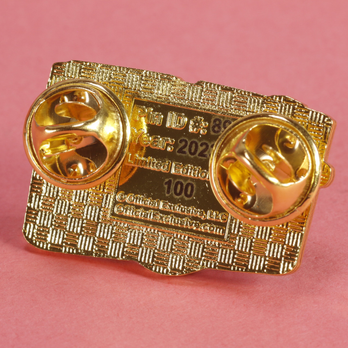 Leica M6 Camera Enamel  Pin