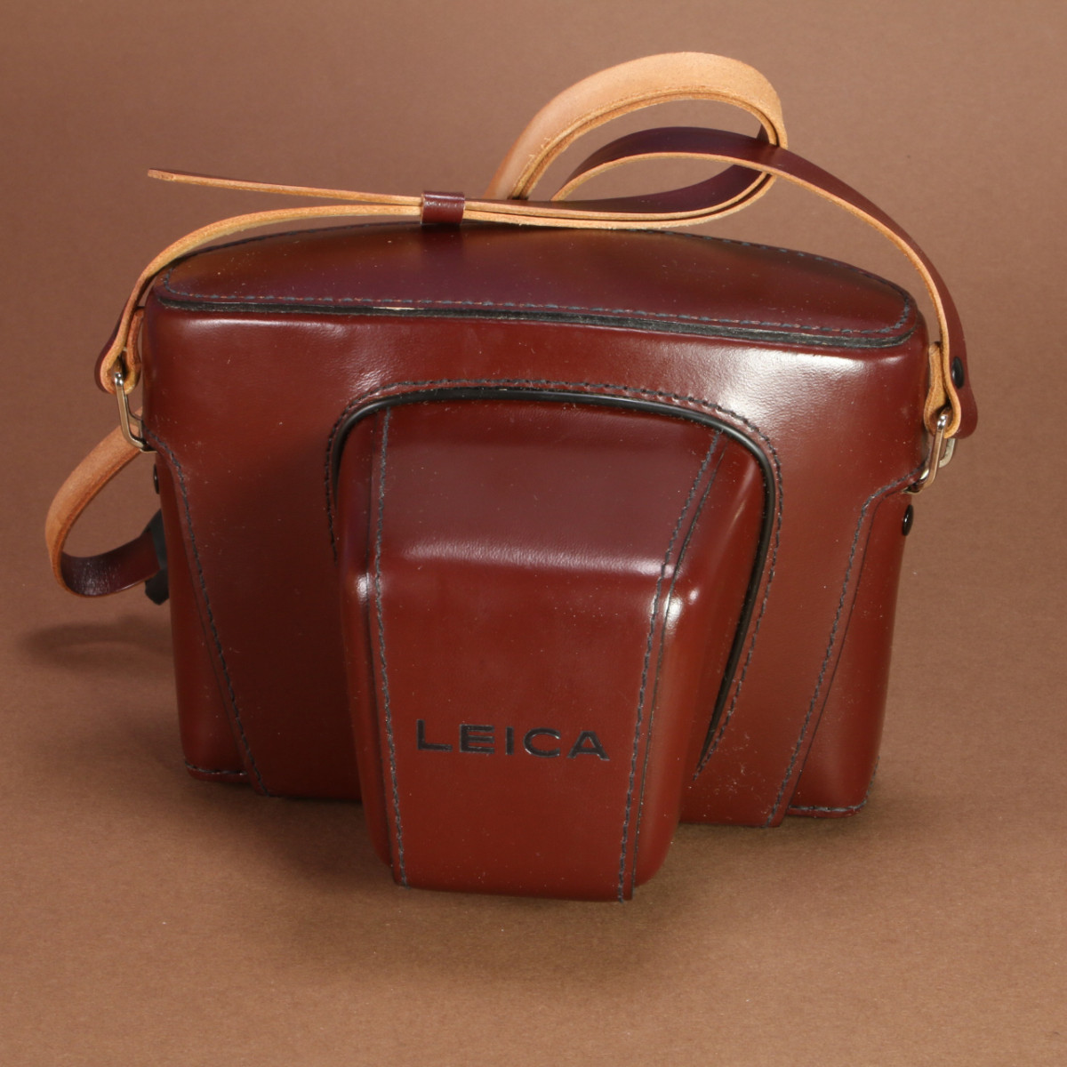 Leica 14504 Burgundy Case for Leicaflex SL2 - Boxed