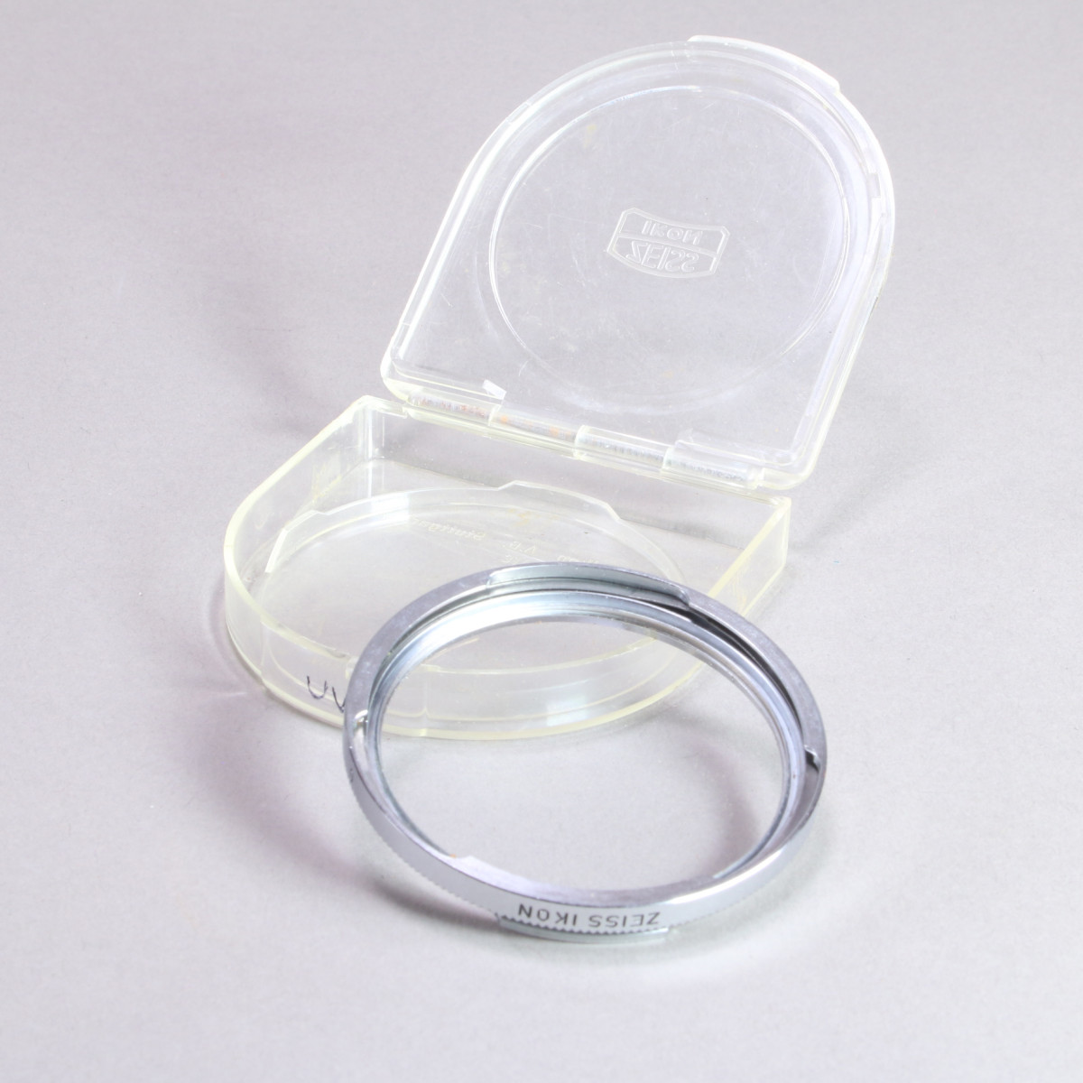 Shop : Buy Carl Zeiss 85mm F2 Sonnar Lens for Contarex