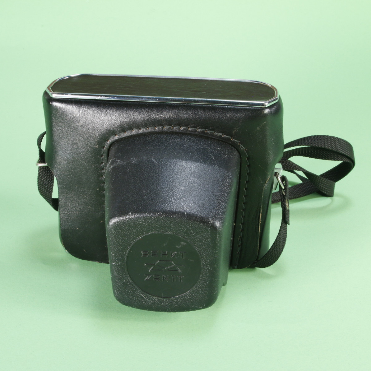 Zenit 12 XP Camera Kit with Helios 58mm f2 Lens