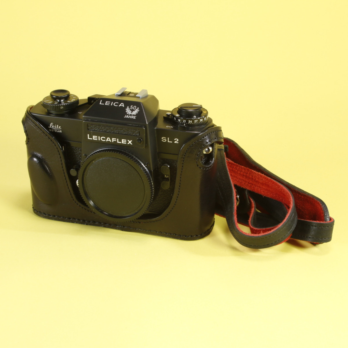 Leica Leicaflex SL2 Camera - Black | Blue Moon Camera