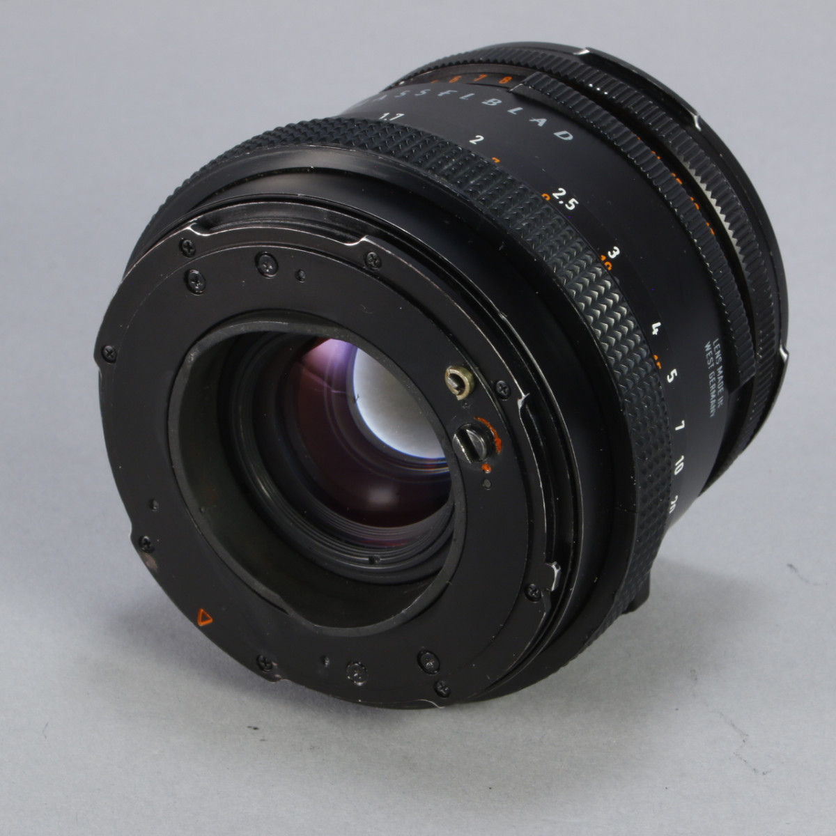 整備品 Carl Zeiss Planar CFE 80mm f2.8 T* Carl Zeiss Planar T* 80mm F/2.8 CFE | LENS-DB.COM