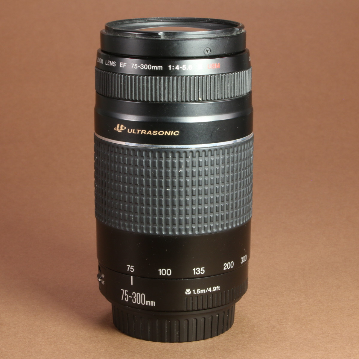 Canon 75-300mm f4-5.6 III EF Lens | Blue Moon Camera