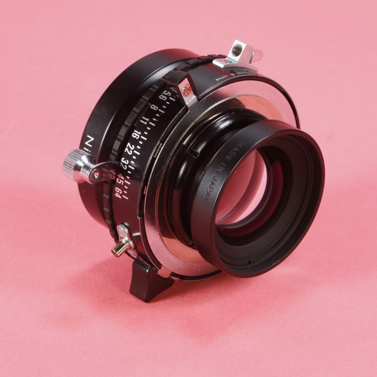 Nikon 135mm f5.6 Nikkor-W Lens