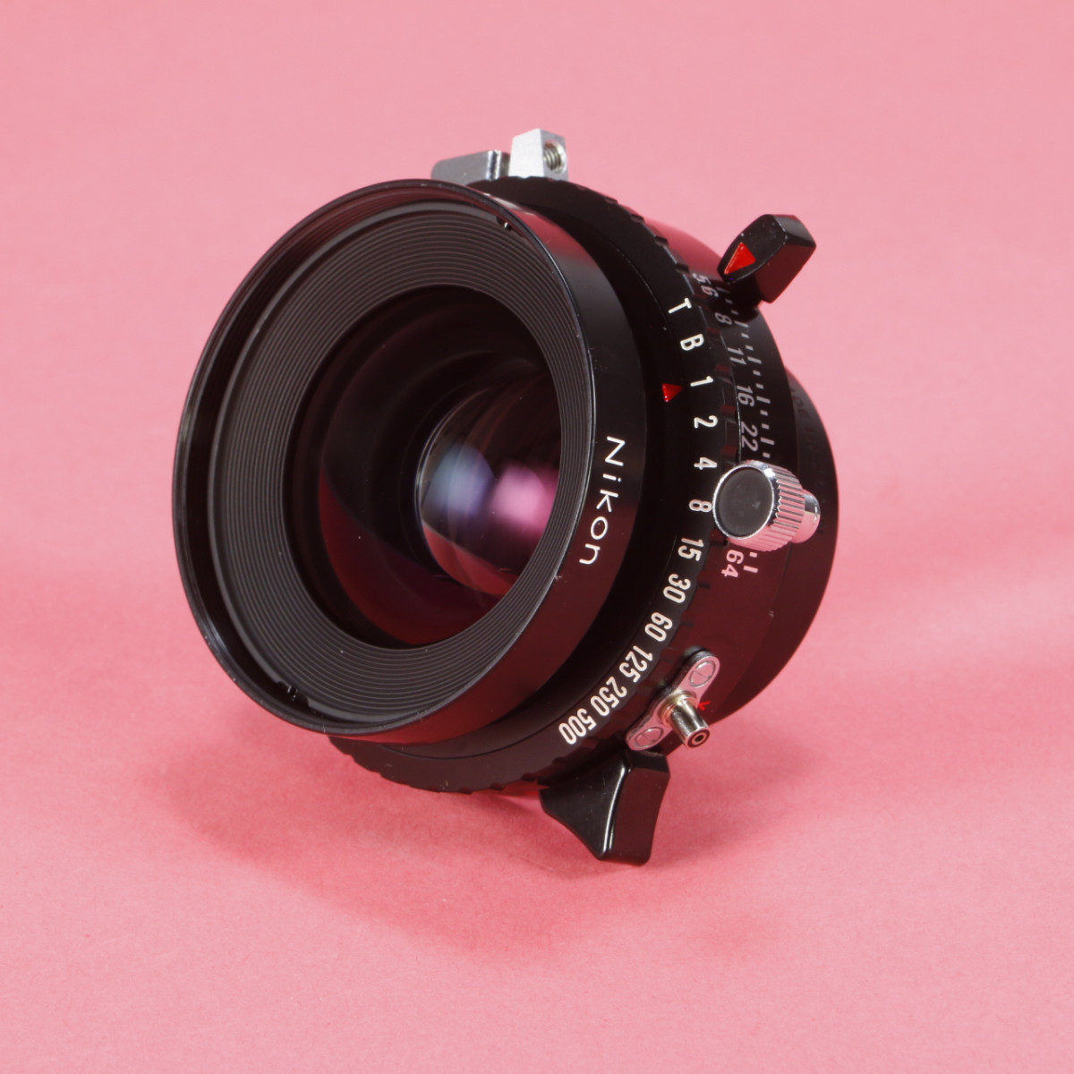Nikon 135mm f5.6 Nikkor-W Lens