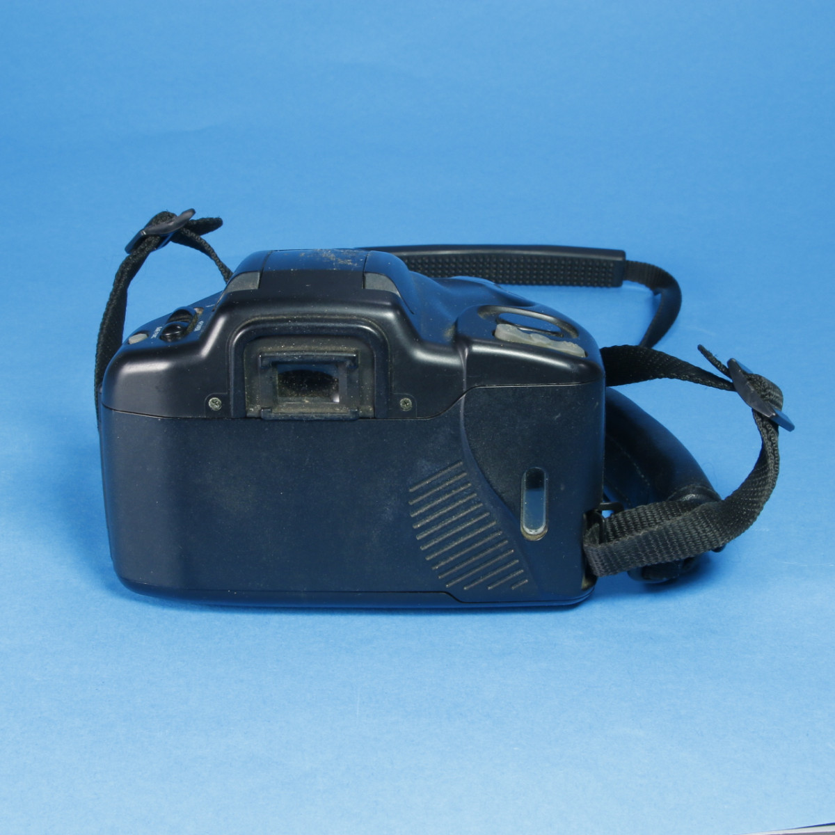 Chinon Genesis IV Camera