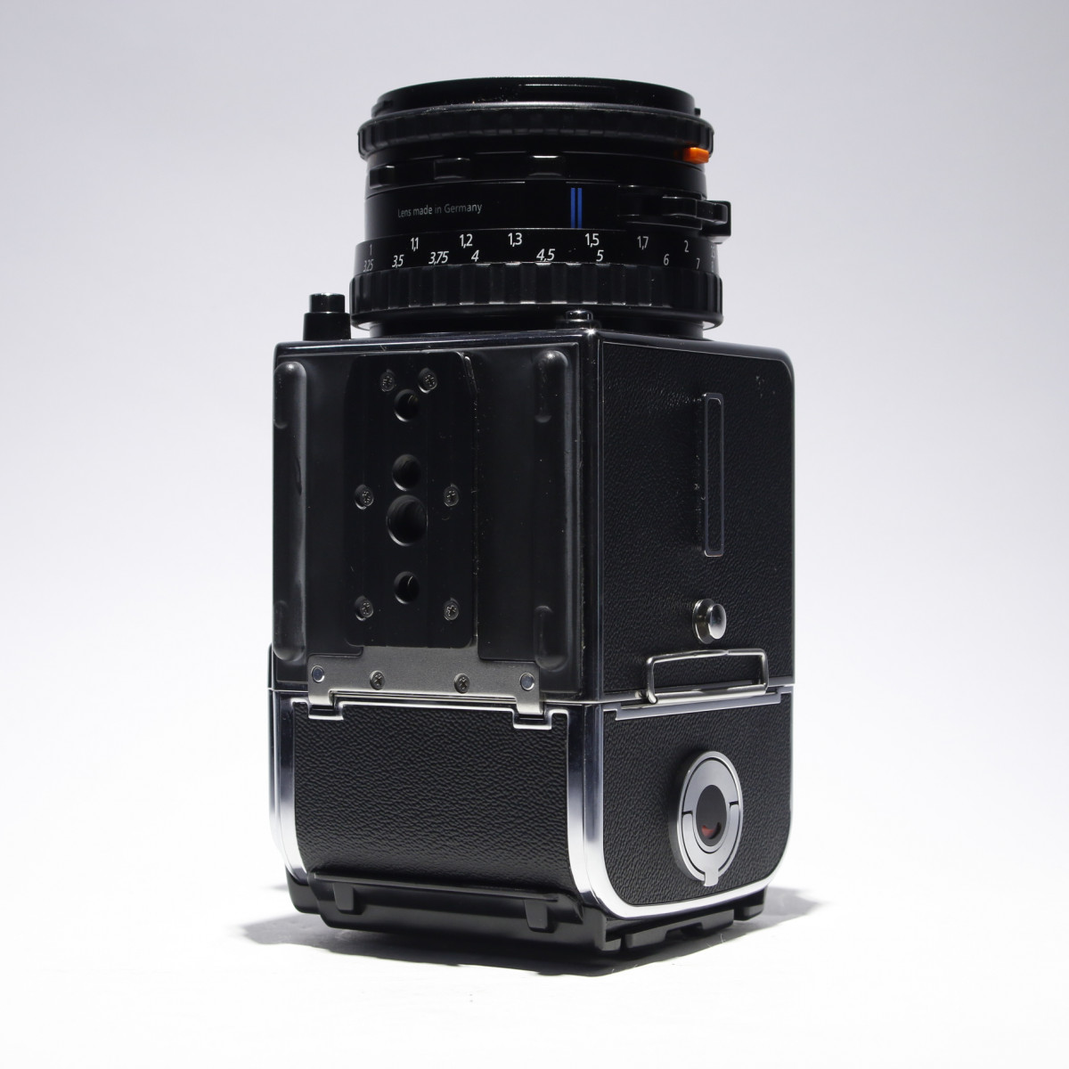 【交換可】hasselblad500CM80mmF2.8PhaseoneP30+ Hasselblad Lens Review | Silver in the Dark