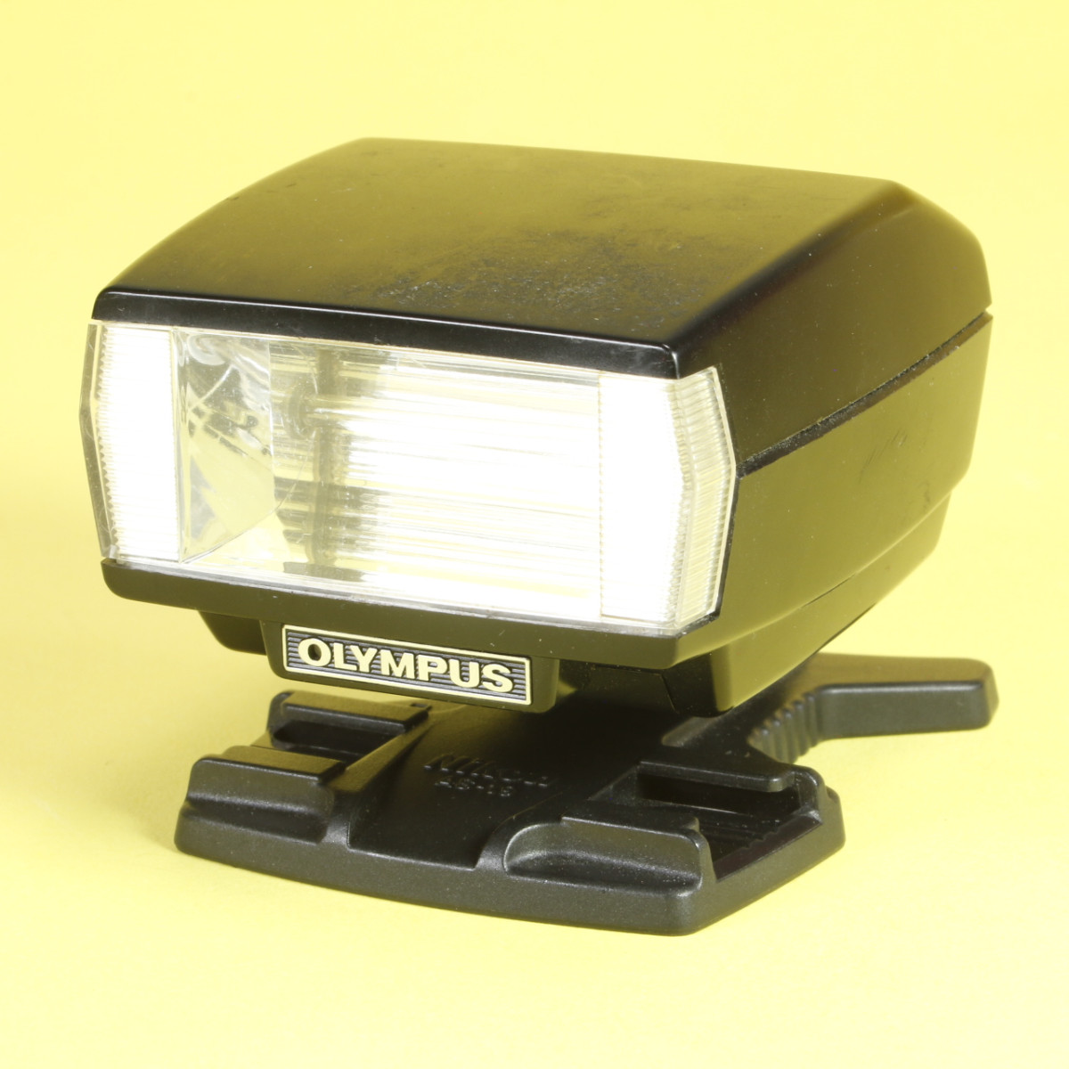 Olympus T20 Flash