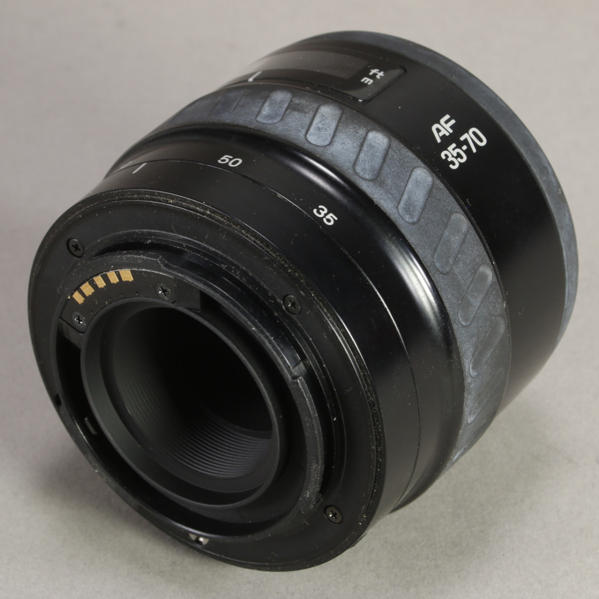 Minolta 35-70mm f3.5-4.5 Maxxum Lens