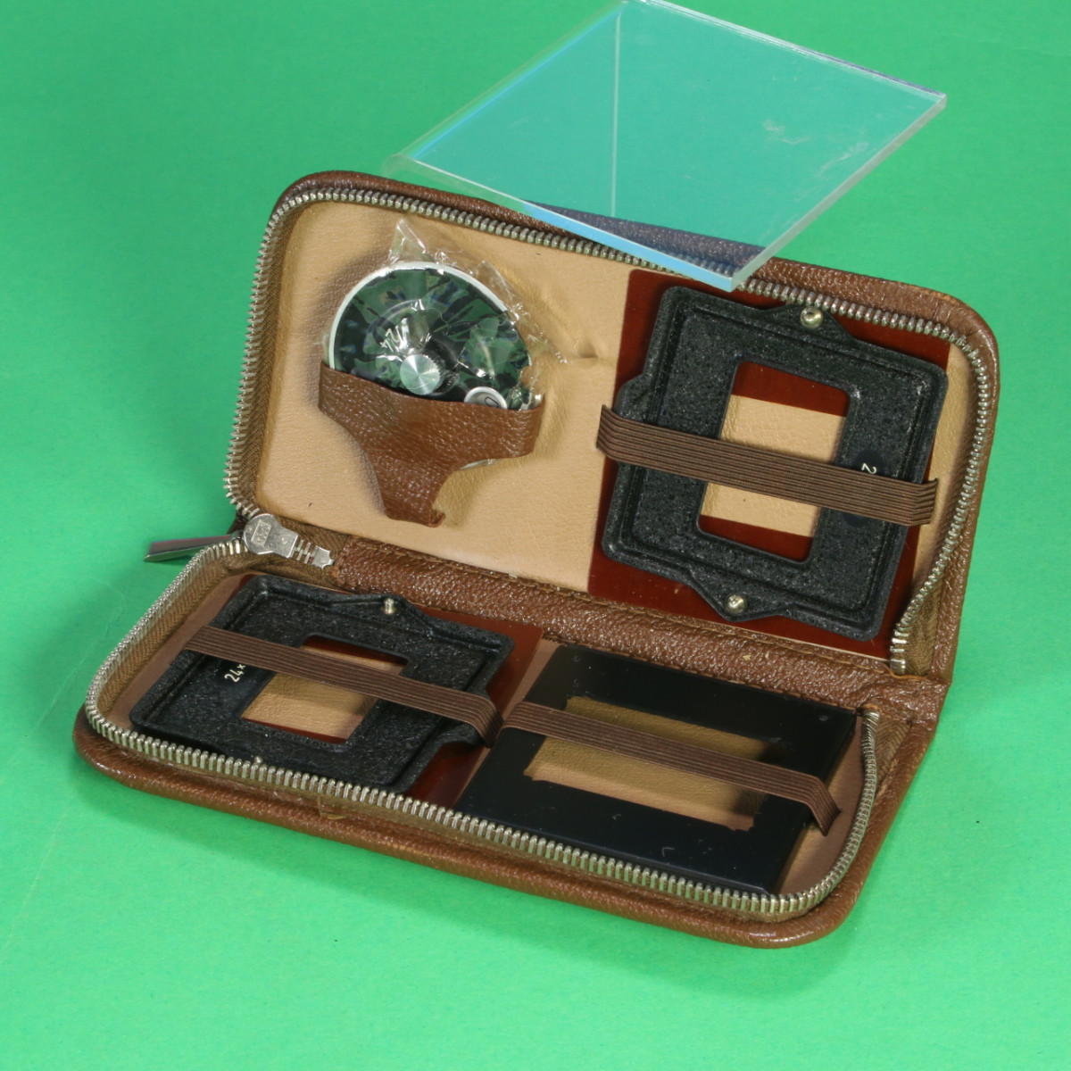 Rolleicord 24 Exposure Kit for Rolleicord Va