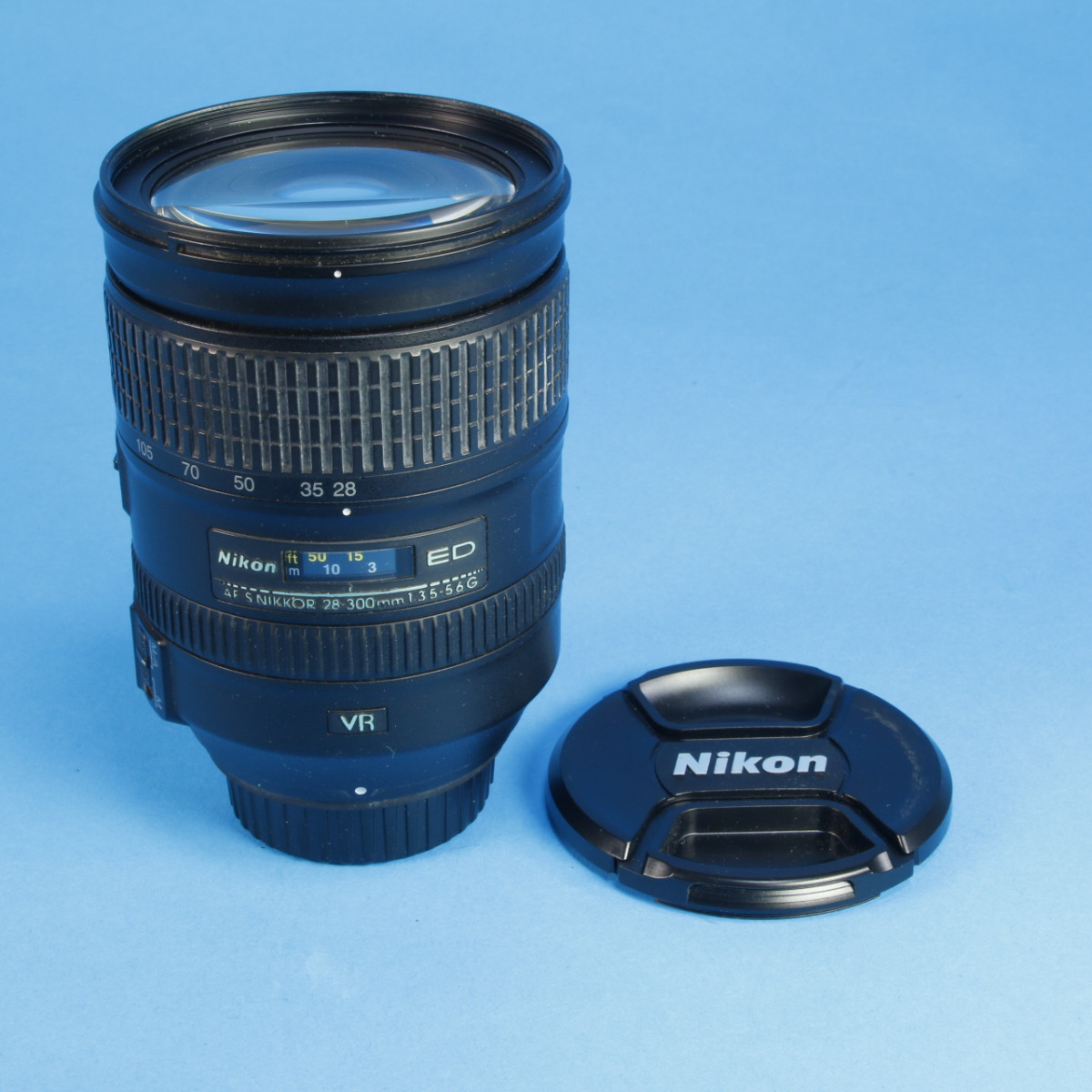 Nikon 28-300mm f3.5-5.6 G ED VR AF-S Nikkor Lens for Nikon AF