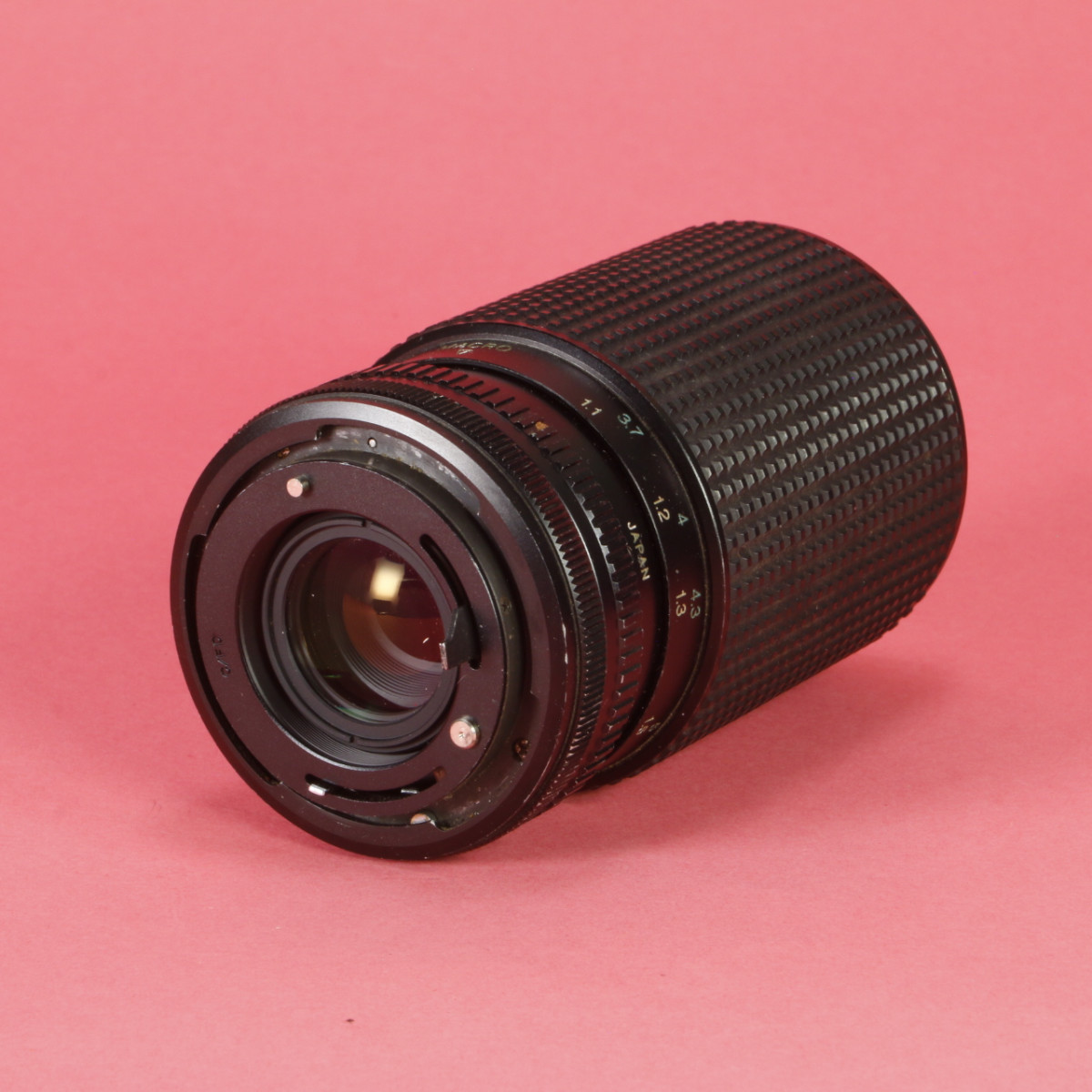 Tokina 80-200mm f3.5-4.5 Lens for Canon FD