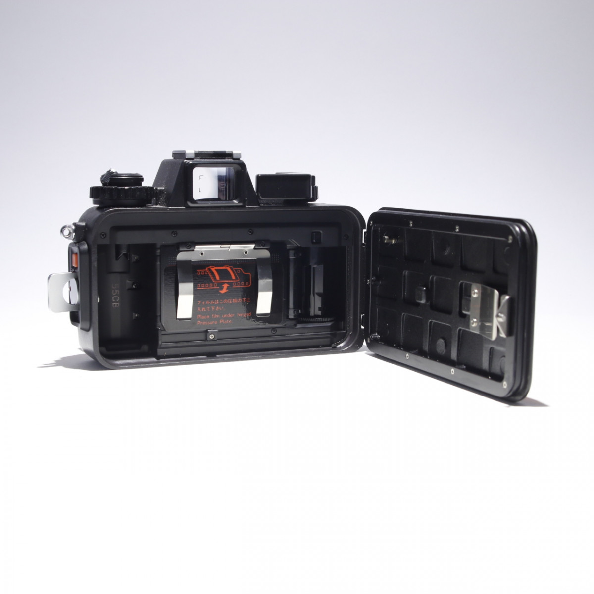 Nikonos V Underwater Camera with Nikon 35mm f2.5 Nikkor Lens for sale Blue Moon Camera and Machine