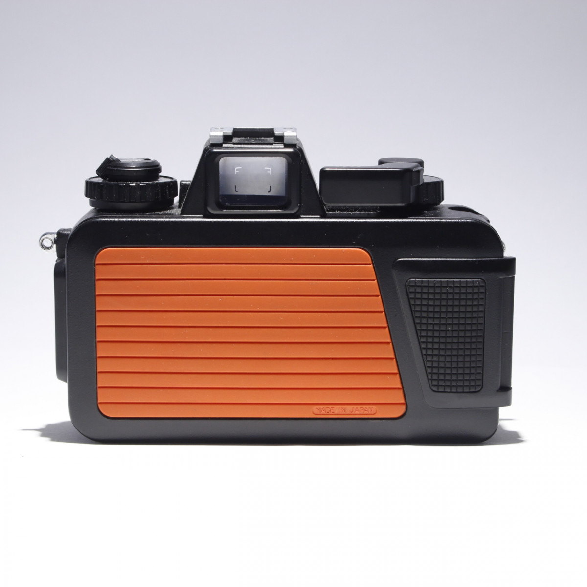 Nikon ニコノスV NIKONOS-V NIKKOR 35mm F2.5 Shop : Buy Nikonos V Underwater Camera With Nikon 35mm F2 5