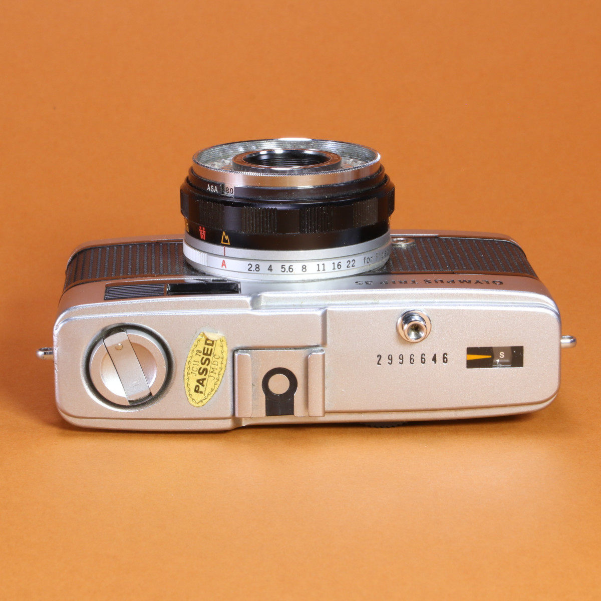 フィルムカメラ OLYMPUS ecru TRIP 35 minox 35EL AF600 OLYMPUS ecru 湿ら TRIP 35 minox 35EL AF600
