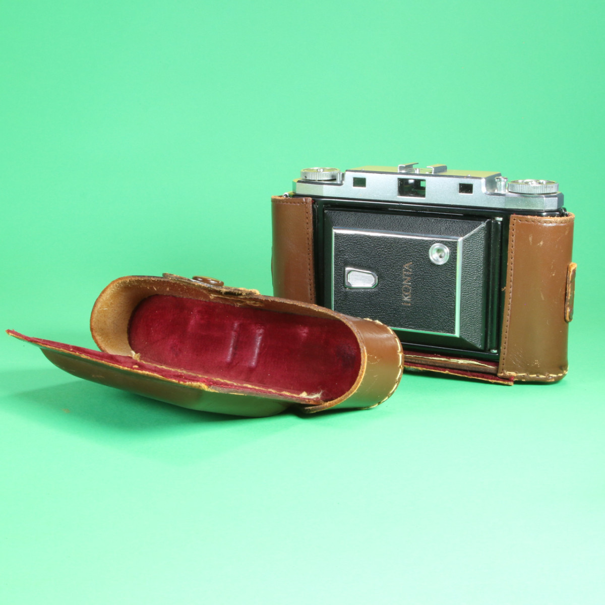 Zeiss Ikon Ikonta 524/2 Camera | Blue Moon Camera
