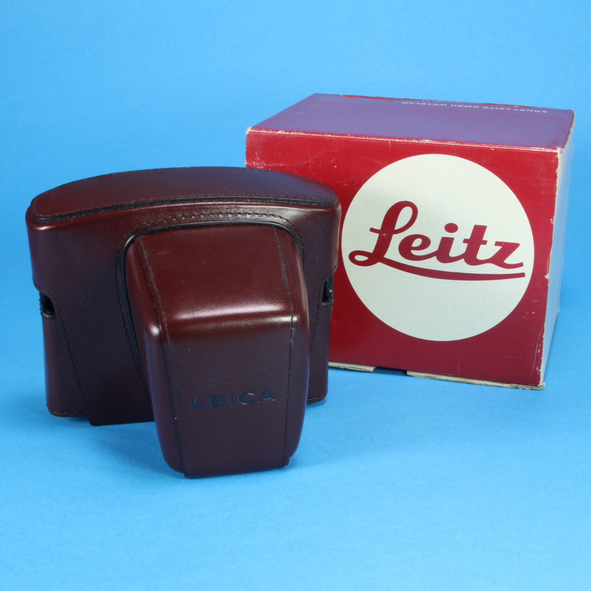 Leica 14506 Burgundy Case for R3 - Boxed