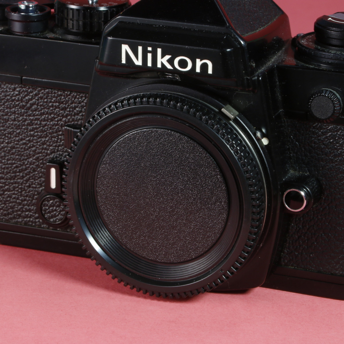 Body and Rear Lens Cap for Nikon F