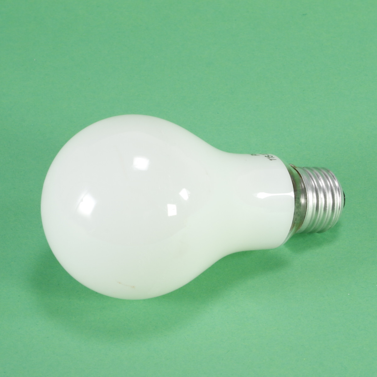 PH211 Lamp - Various Manufacturers - 75W 118V Bulb