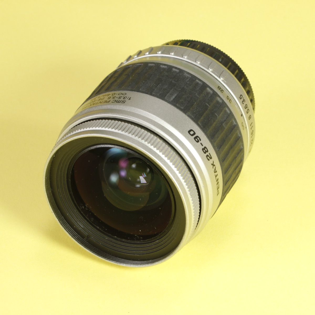 Pentax 28-90mm f3.5-5.6 SMC PK-FA Lens