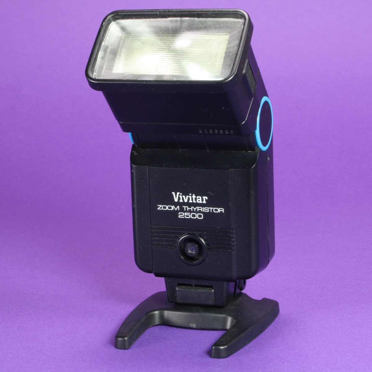 Vivitar Zoom Thyristor 2500 Flash