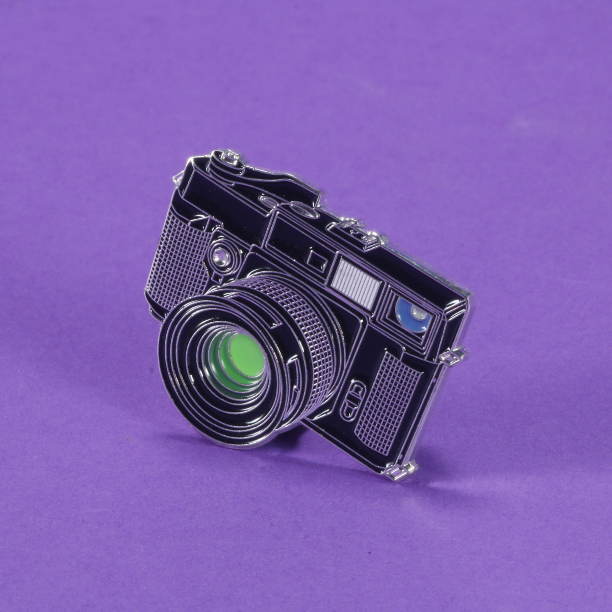 Fuji GW690 Enamel Pin