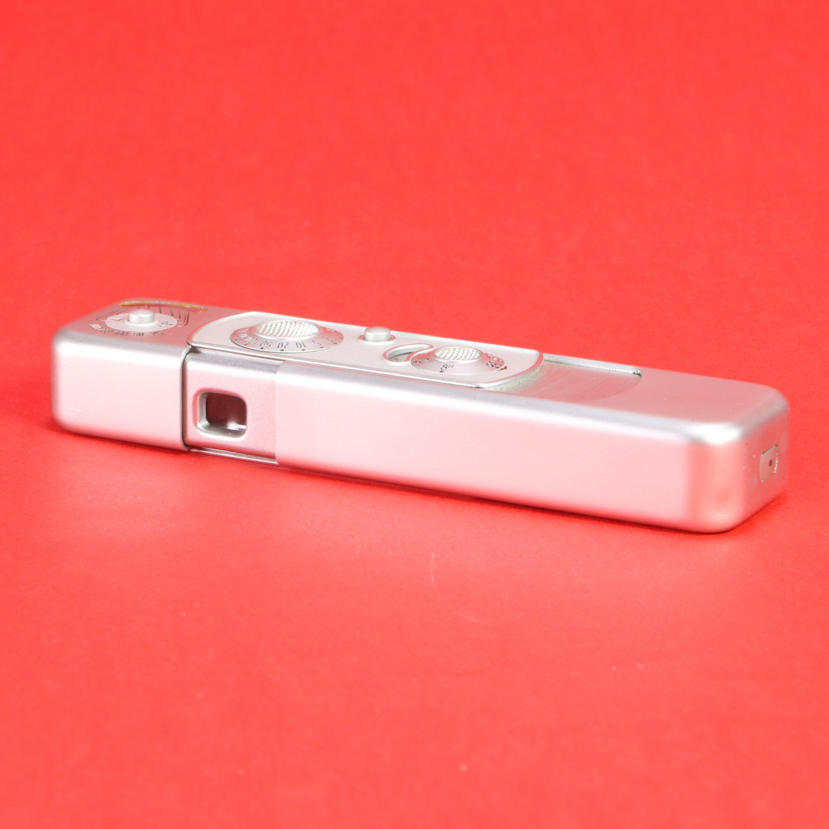 フィルムカメラ MINOX B 15mm F3.5 Minox B Subminiature Spy Camera with Complan 15mm f/3.5 Lens