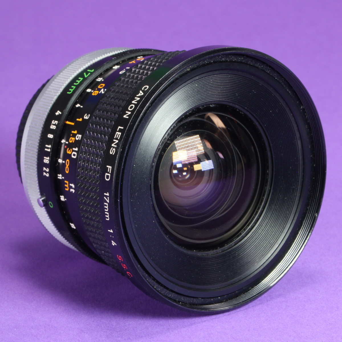 Canon FD 17mm F4 SSC Wide Angle Lens - YouTube