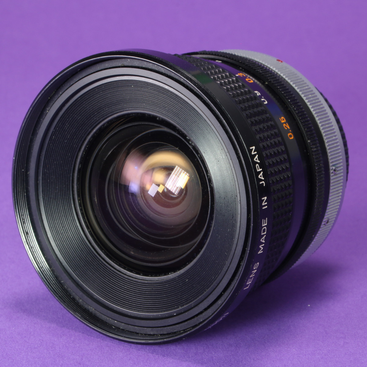 Canon 17mm f4 S.S.C. Lens for FD