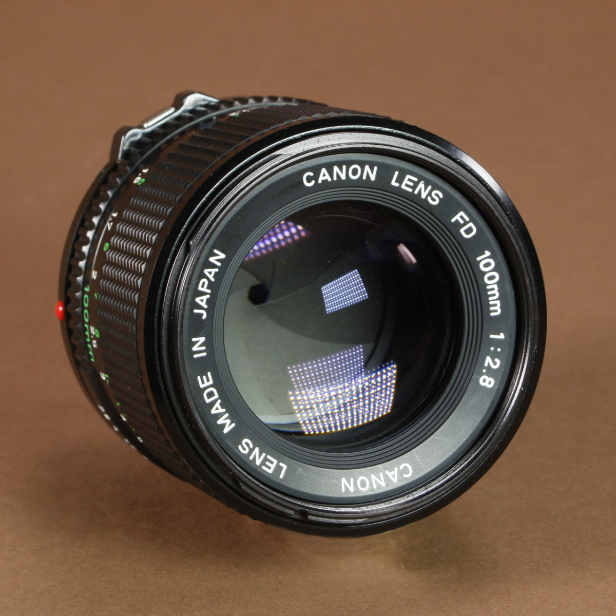 良品 Canon New FD 100mm/f2.8 Amazon.com : Canon FD 100mm F2.8 F/2.8 S.S.C : Camera Lenses