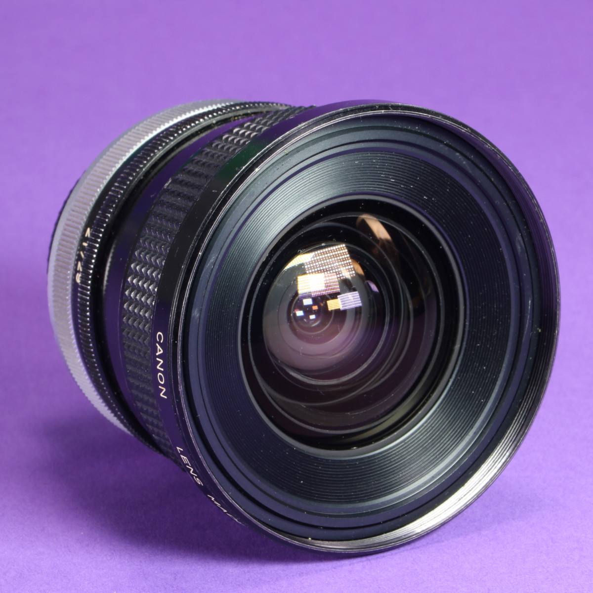 Canon 17mm f4 S.S.C. Lens for FD