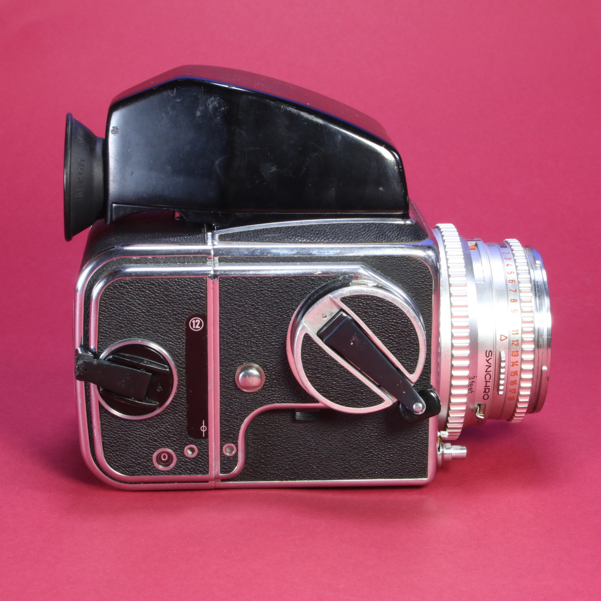 ハッセルブラッド 500 C + Carl Zeiss 80mm f2.8 Hasselblad 500C with Zeiss Planar T* 80mm f/2.8 and Prism