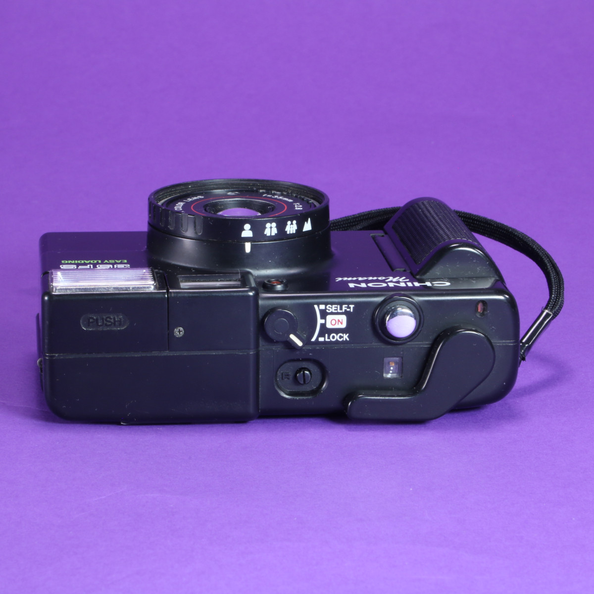 Chinon Monami 35FS Camera