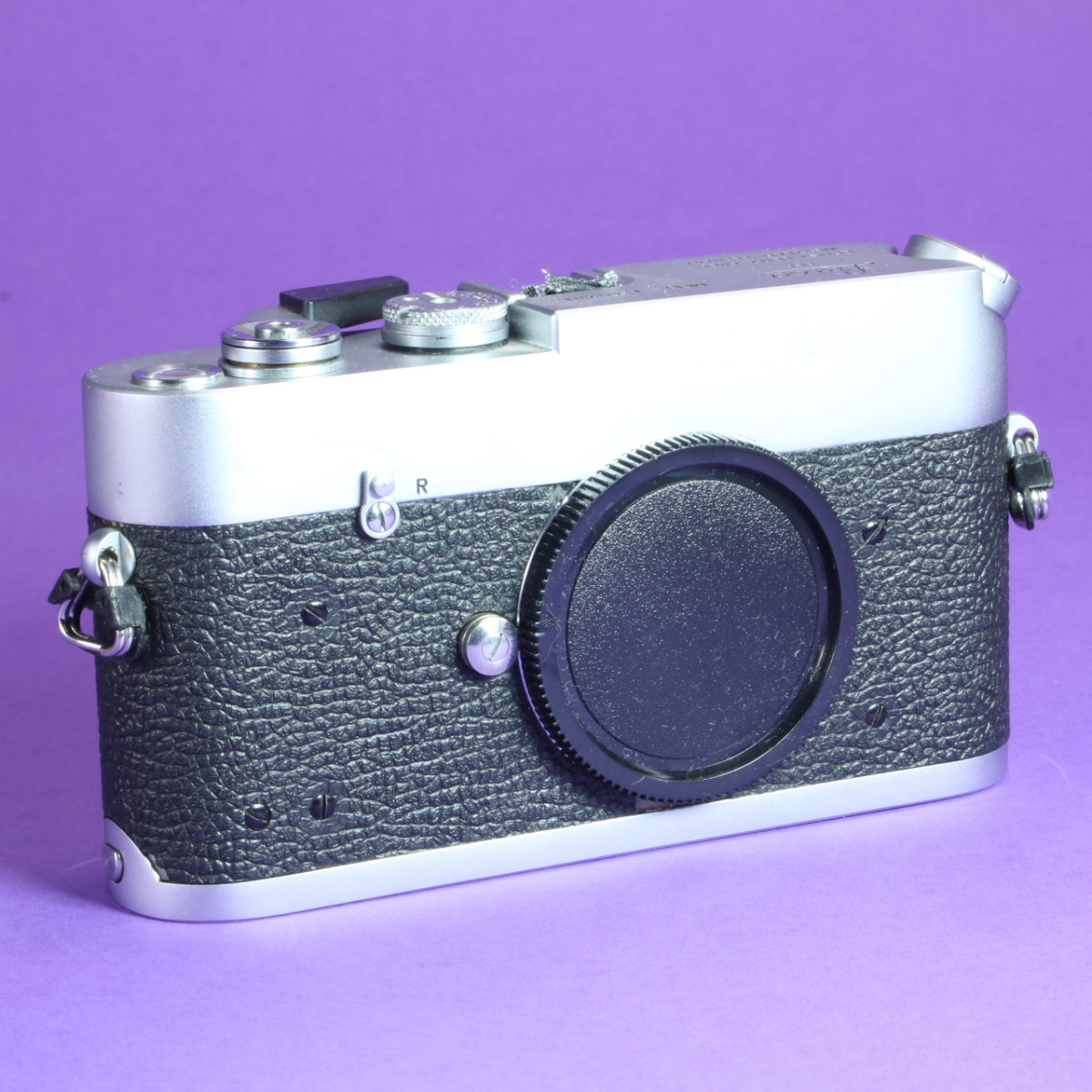 Leica MDa Camera Kit with Voigtlander 12mm f5.6 Ultra Wide-Heliar Lens