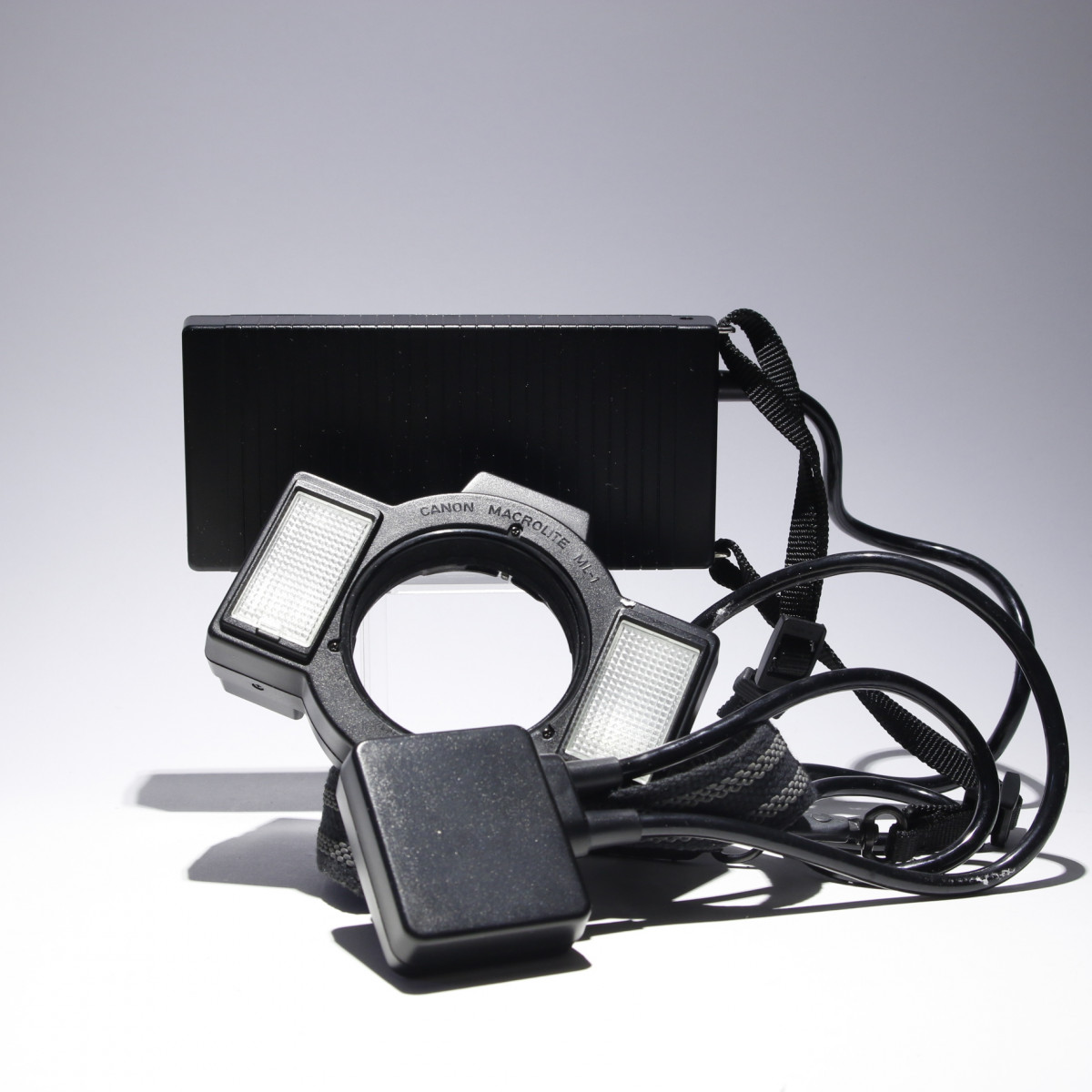 Canon Macrolite ML-1 Flash