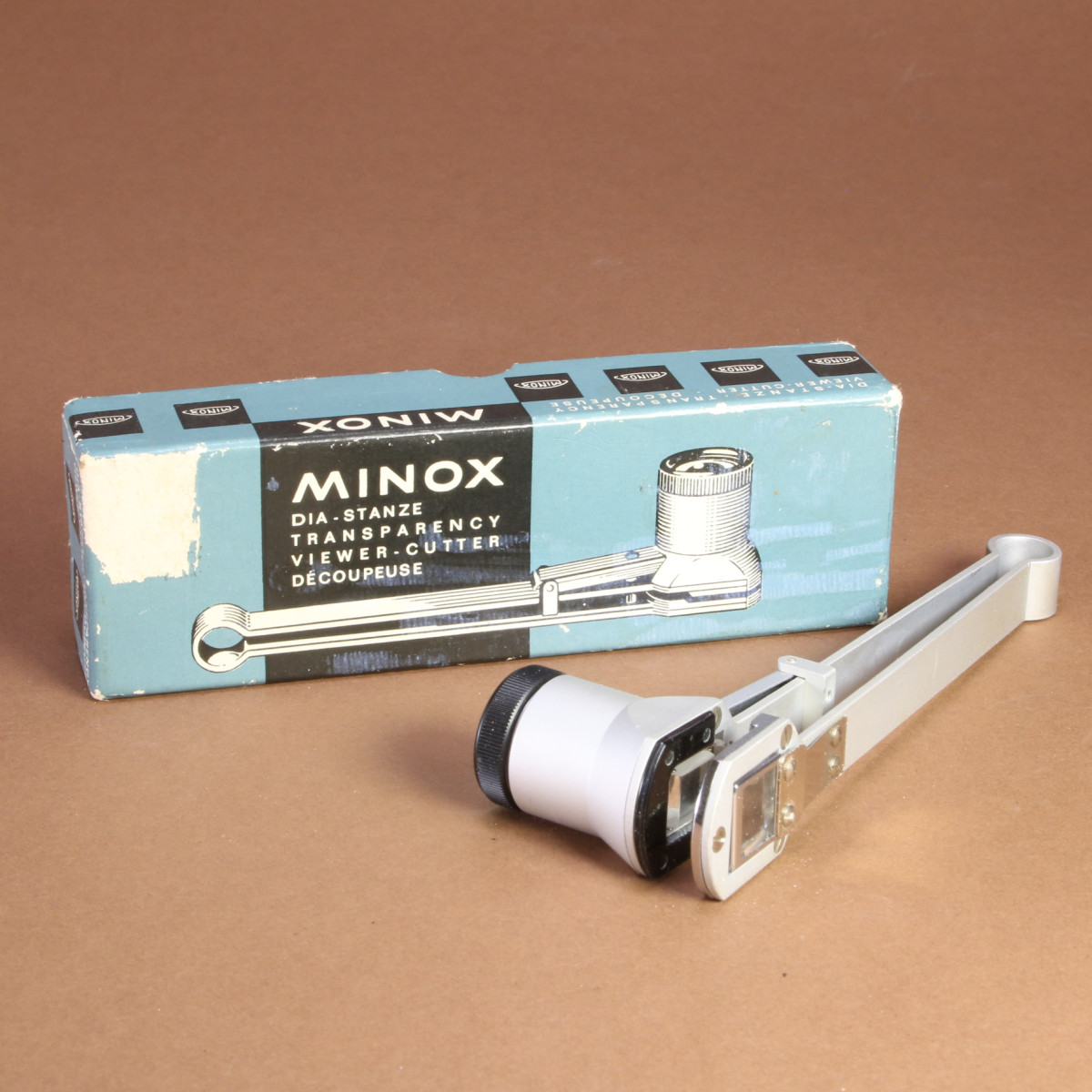 Minox Transparency Viewer-Cutter