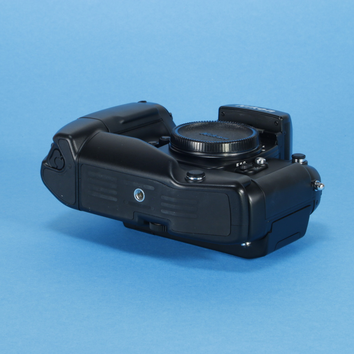 ニコン F4S 35mm SLR Film Camera #C224 Review: Nikon F4 135 (35mm) Film Camera – Beyond the Aperture