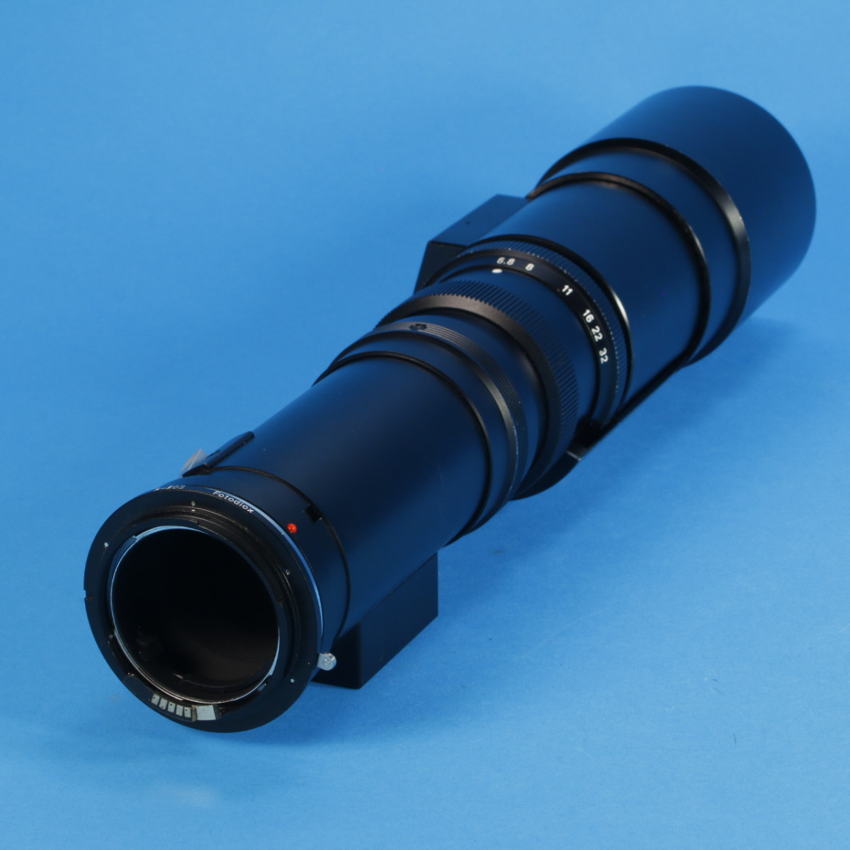 Leica Telyt 400mm f6.8 lens w/short bracket and instructions