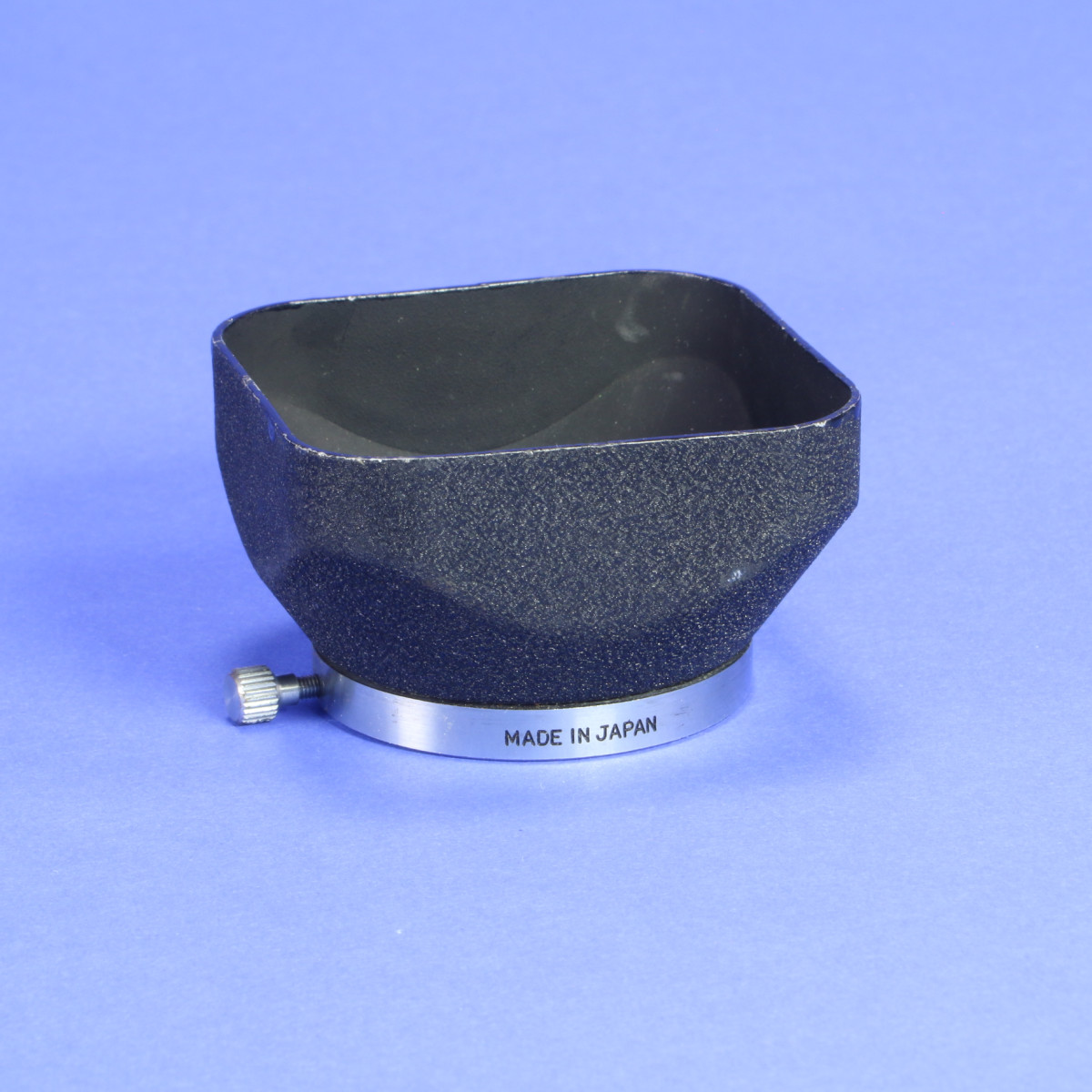 Mamiya Lens Shade for 80mm f2.8 TLR Lens
