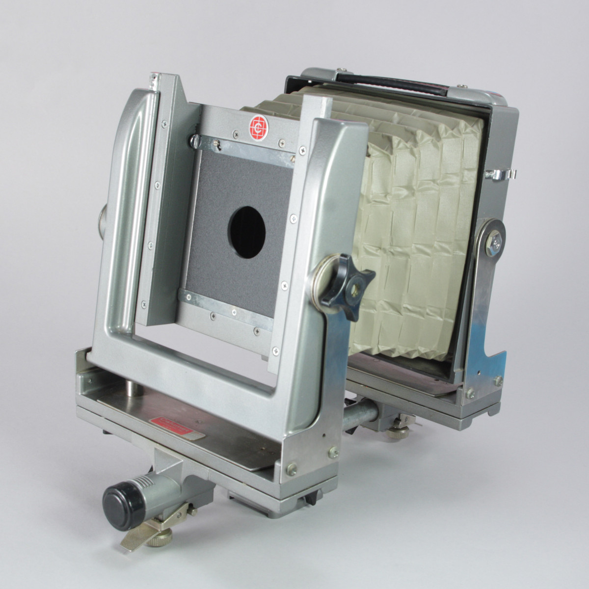 Calumet CC-402 Large Format Camera